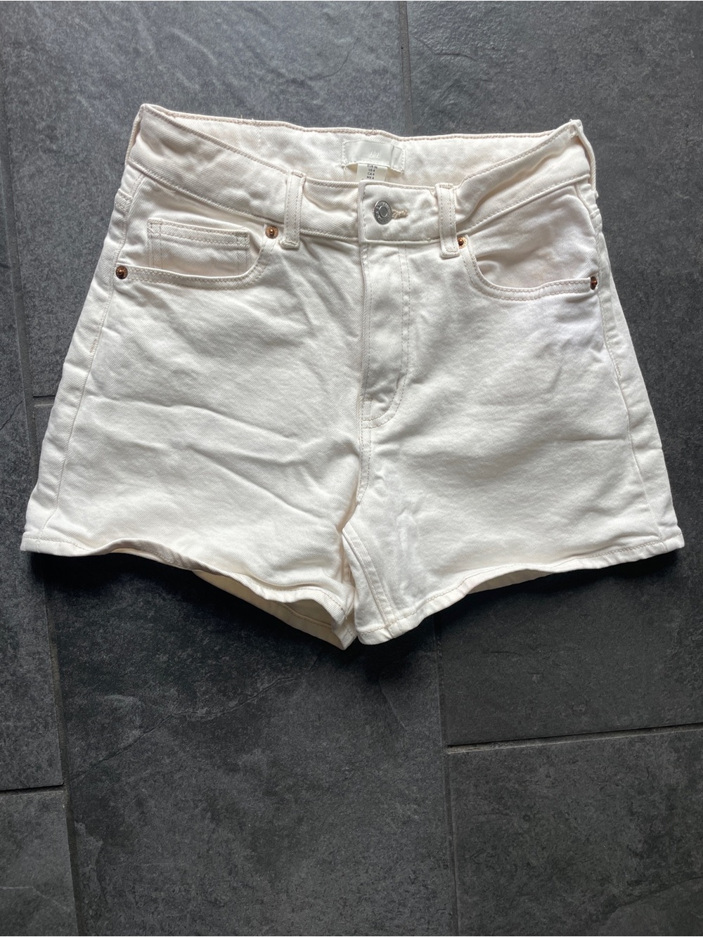 Cream / Off White High Rise Shorts - Picture 6 of 6